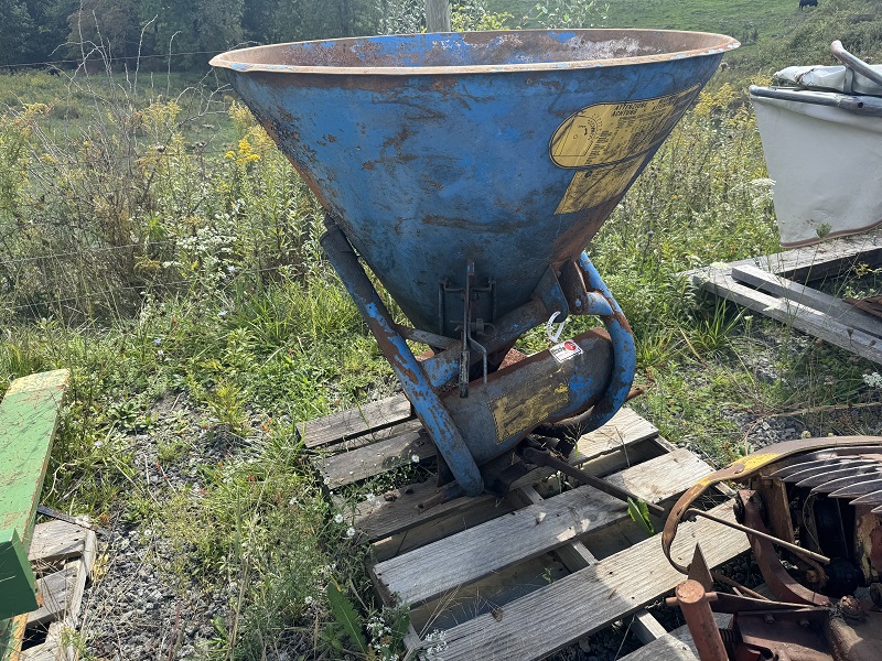 Used fertilizer spreader for sale at Baker & Sons Equipment in Ohio