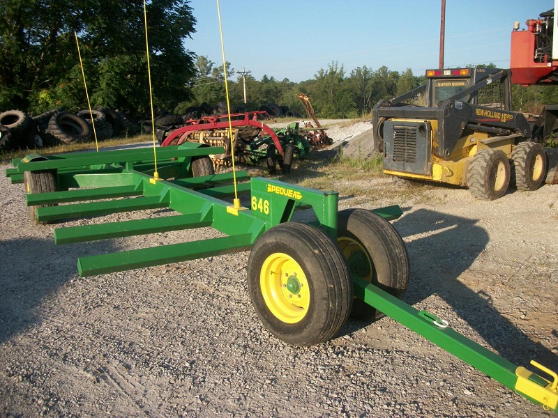 Used Pequea 646 bale wagon at Baker & Sons Equipment in Ohio