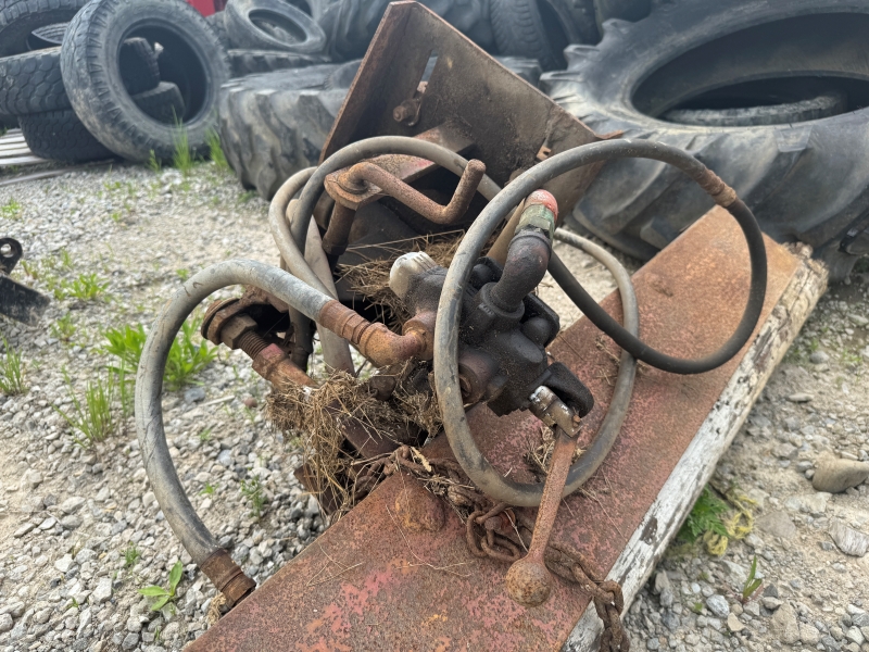 Used Shaver HD8 post driver at Baker & Sons Equipment in Ohio