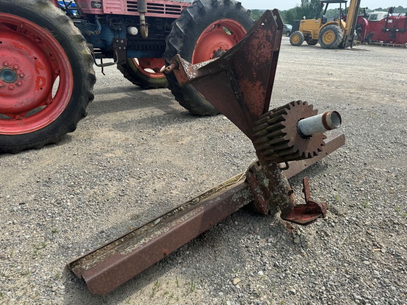 Used 7' blade at Baker & Sons Equipment in Ohio