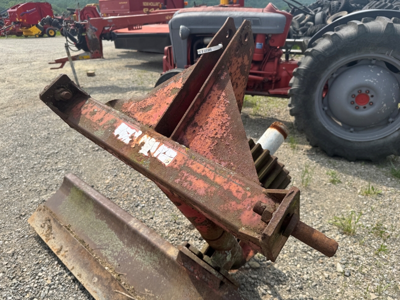 Used 7' blade at Baker & Sons Equipment in Ohio