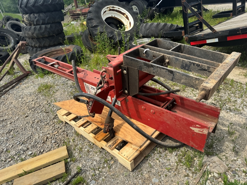 Used Shaver HD10 post driver at Baker & Sons Equipment in Ohio