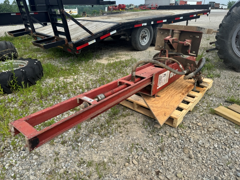 Used Shaver HD10 post driver at Baker & Sons Equipment in Ohio