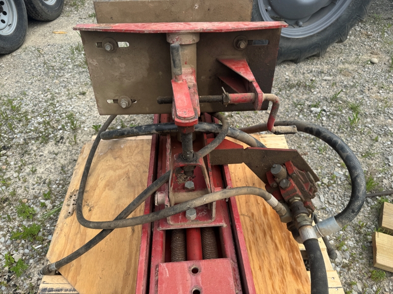 Used Shaver HD10 post driver at Baker & Sons Equipment in Ohio
