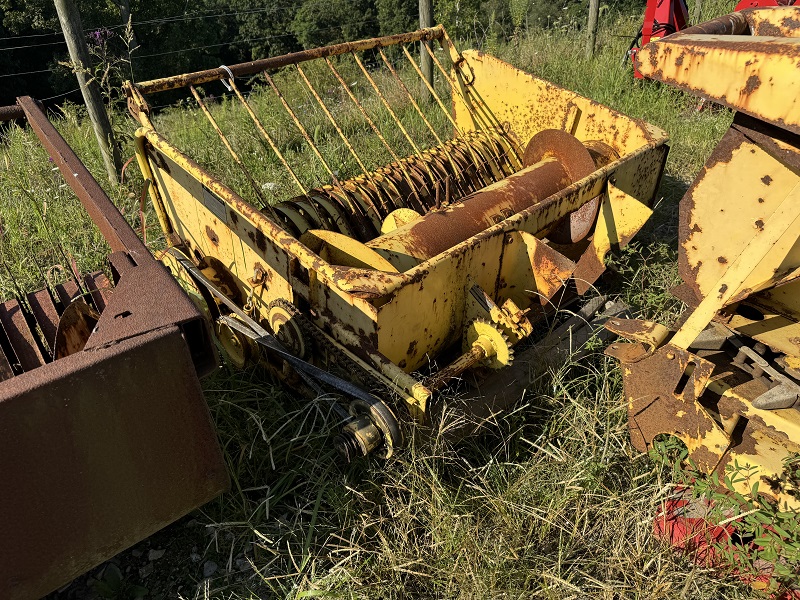 Used new holland 717W forage chopper head for sale at baker and sons equipment in ohio