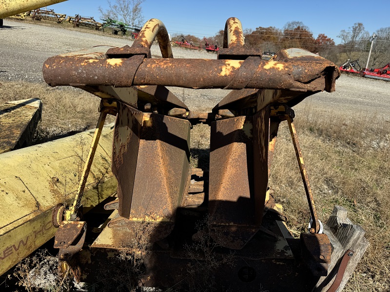 Used new holland 717R1 corn chopper for sale at Baker & Sons Equipment in Ohio