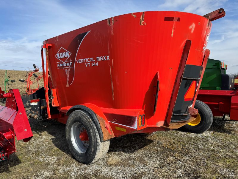 used Kuhn Knight VT144 TMR mixer in stock at baker & sons equipment in ohio