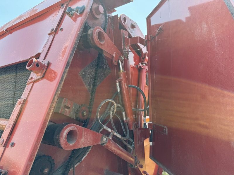 1990 hesston 540 round baler for sale at baker and sons in ohio