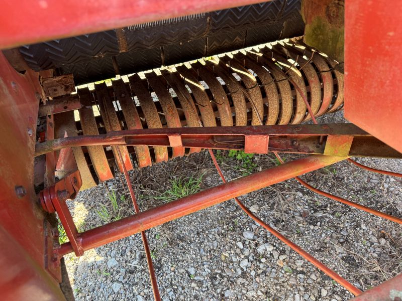 1990 hesston 540 round baler for sale at baker and sons in ohio