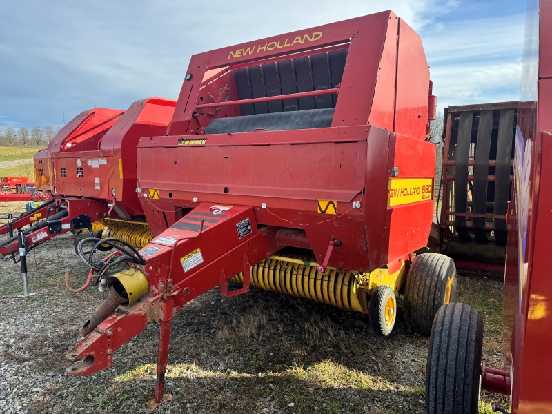 Used New Holland 660 round baler at Baker & Sons Equipment in Ohio