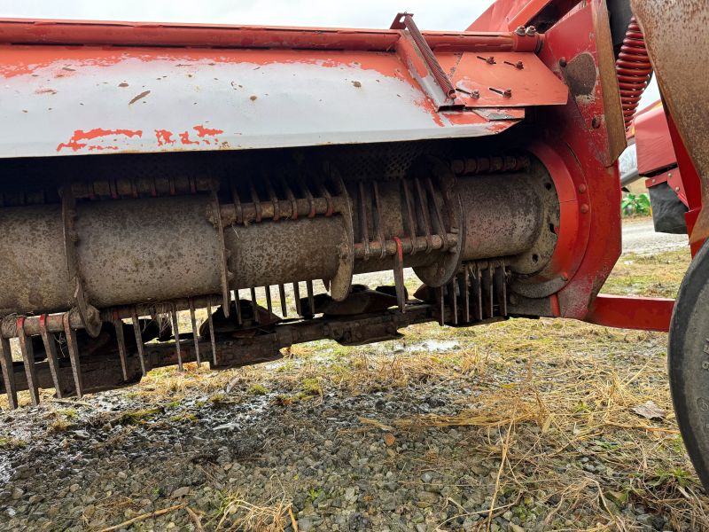 2001 New Holland 1412 discbine for sale at Baker & Sons in Ohio