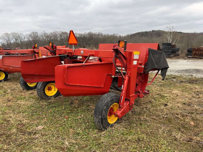 2013 New Holland H7220 discbine for sale at Baker and Sons in Ohio