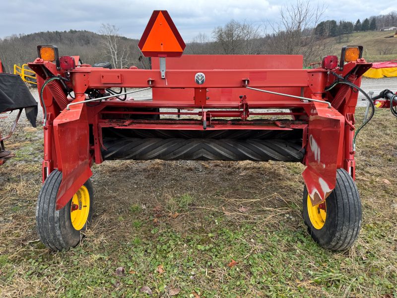 2013 New Holland H7220 discbine for sale at Baker and Sons in Ohio