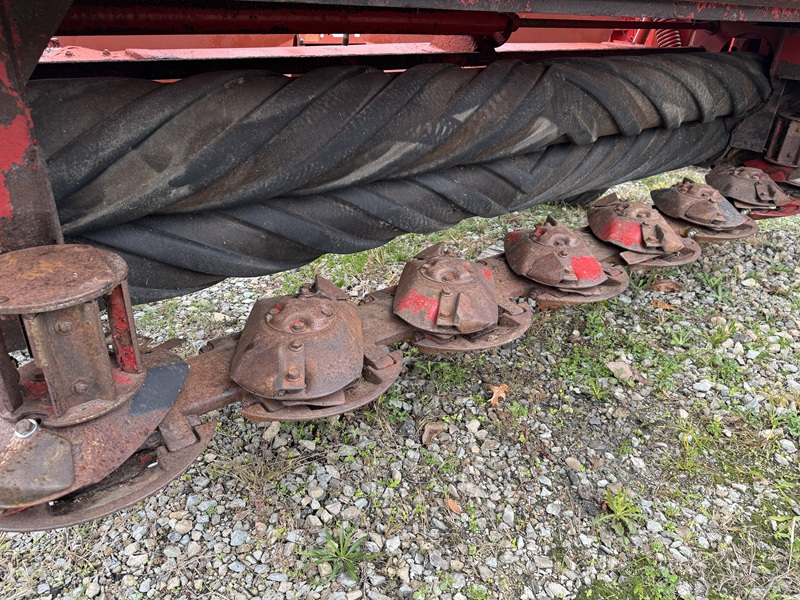 2004 New Holland 1411 disc mower conditioner for sale at Baker & Sons Equipment in Ohio