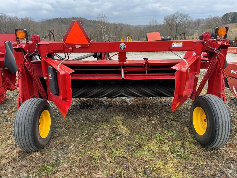 2012 New Holland H7230 disc mower conditioner for sale at Baker and Sons in Ohio