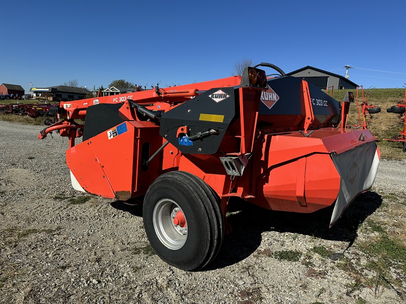 2013 Kuhn FC303GC disc mower conditioner in stock at baker and sons equipment in ohio