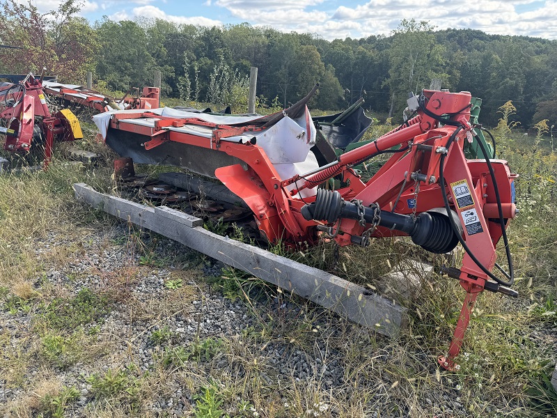 Used Kuhn GMD280 disc mower at Baker & Sons Equipment in Ohio