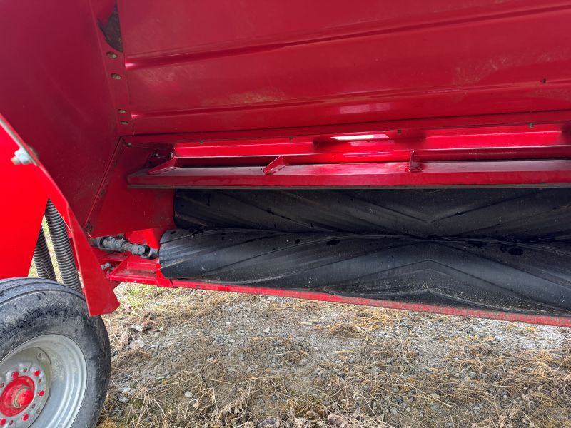 2017 Massey Ferguson 1359 disc mower conditioner at Baker and Sons Equipment in Ohio