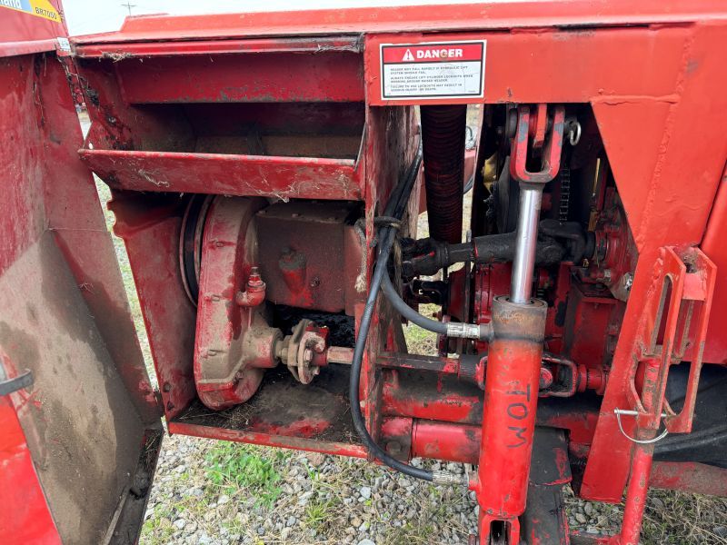 1994 New Holland 492 Haybine at Baker & Sons Equipment in Ohio