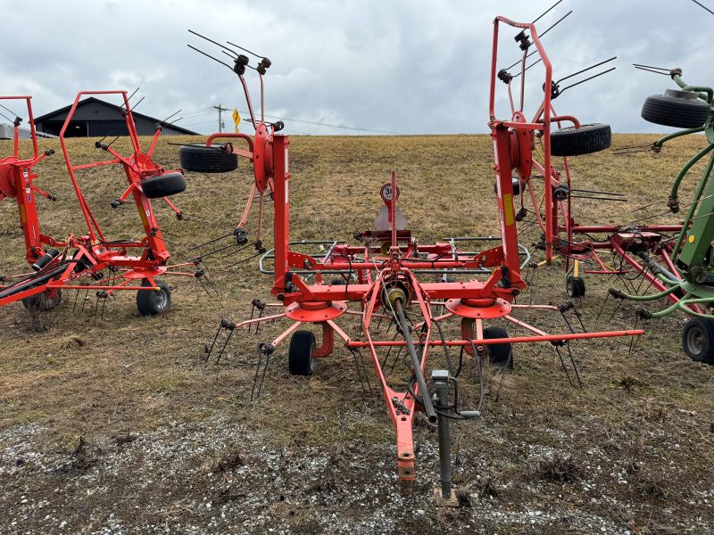 2009 Kuhn GF5202THA tedder for sale at Baker & Sons Equipment in Ohio