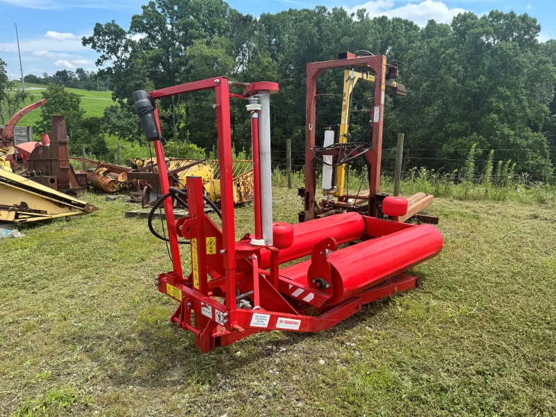 Used Shenandoah bale wrapper at Baker & Sons Equipment in Ohio