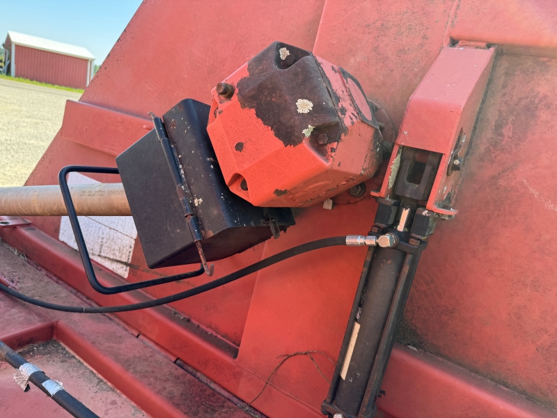 Used Bush Hog 2615L rotary mower for sale at Baker & Sons in Ohio