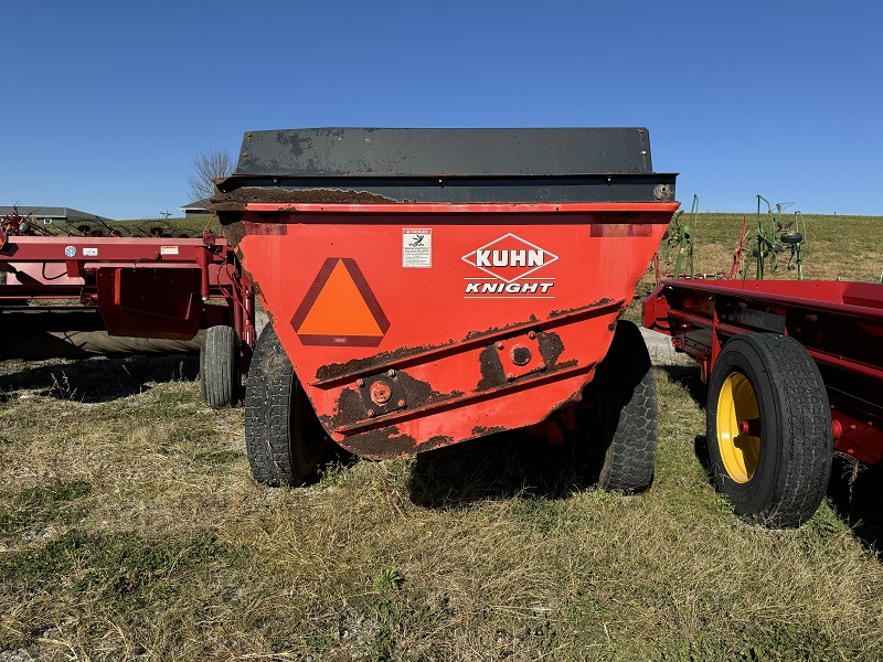 Used Kuhn 8114 spreader for sale at Baker & Sons Equipment in Ohio