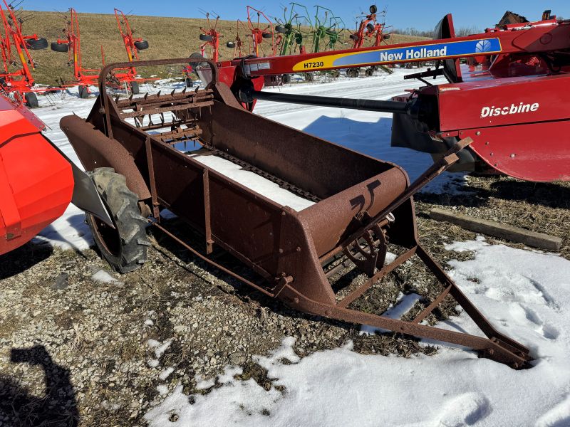 Used IH manure spreader for sale at Baker & Sons Equipment in Ohio