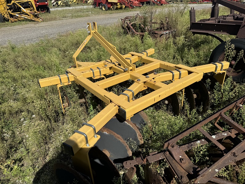 Used 3pt disc for sale at Baker & Sons Equipment in Ohio