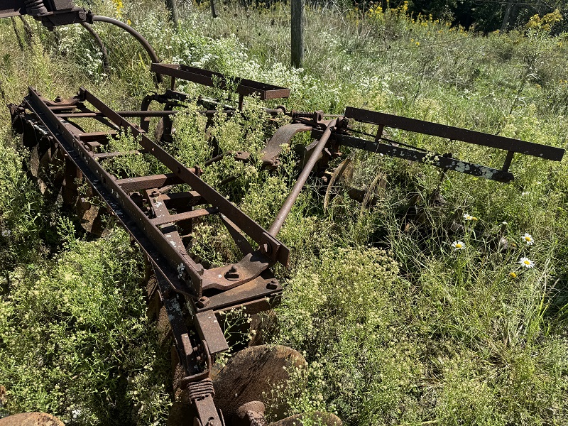 Used drag disc in stock at Baker & Sons Equipment in Ohio