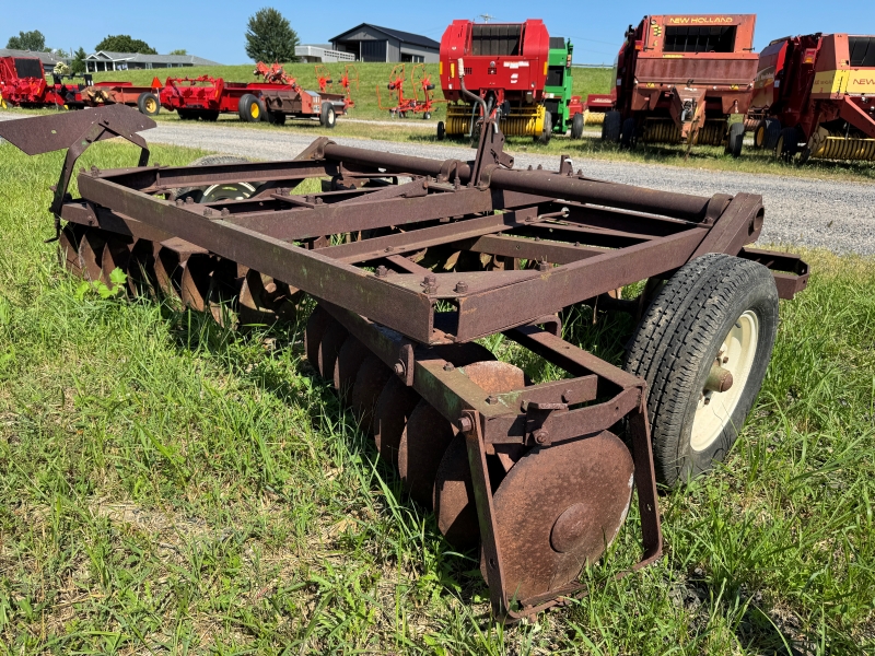 Used Oliver 10' disc at Baker & Sons Equipment in Ohio