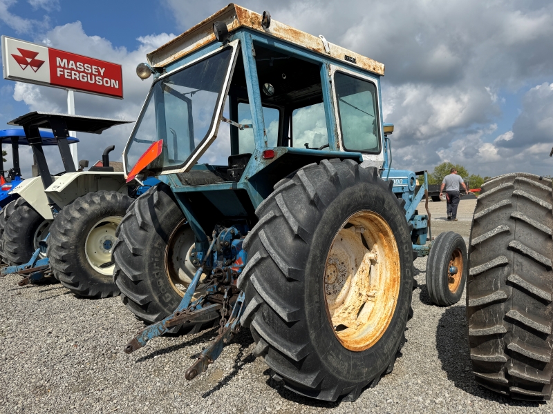 1975 Ford 7000 tractor at Baker & Sons Equipment in Ohio