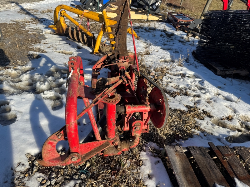 Used Massey Ferguson 41 sickle bar mower for sale at Baker & Sons Equipment in Ohio