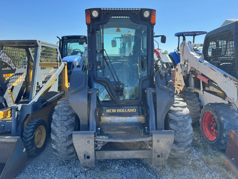 2015 New Holland L228 skidsteer in stock at Baker & Sons Equipment in Ohio