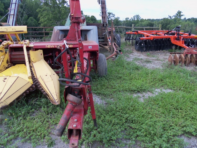 used nh 782 forage chopper