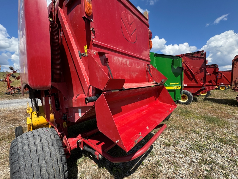 2015 New Holland RB450 round baler at Baker and Sons Equipment in Ohio