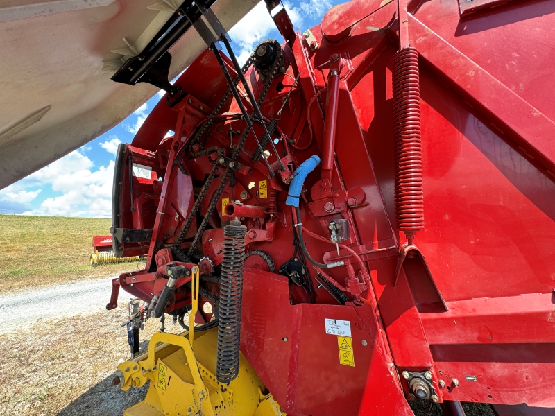 2015 New Holland RB450 round baler at Baker and Sons Equipment in Ohio