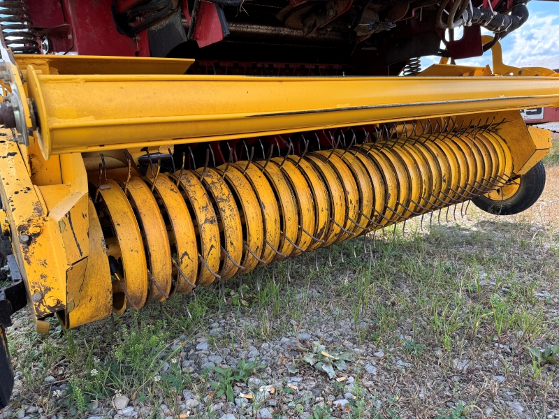 2015 New Holland RB450 round baler at Baker and Sons Equipment in Ohio