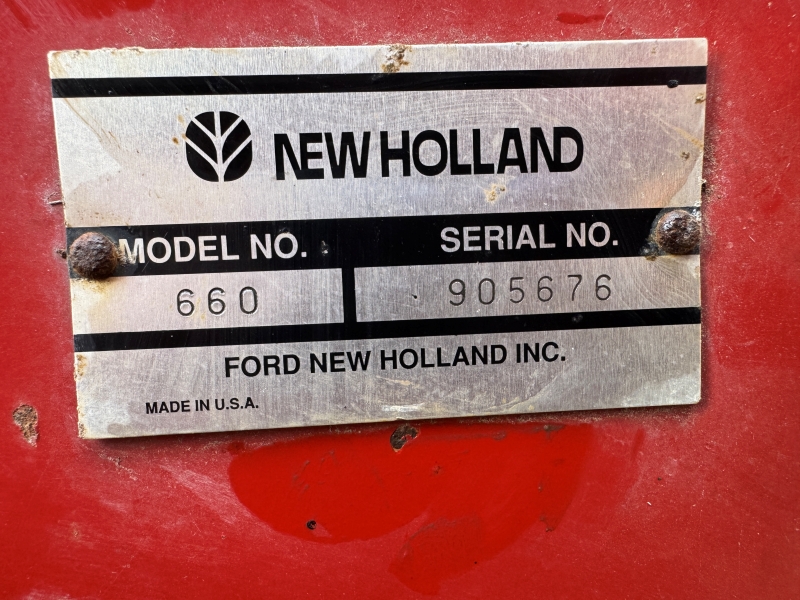 1995 New Holland 660 round baler for sale at Baker & Sons Equipment in Ohio