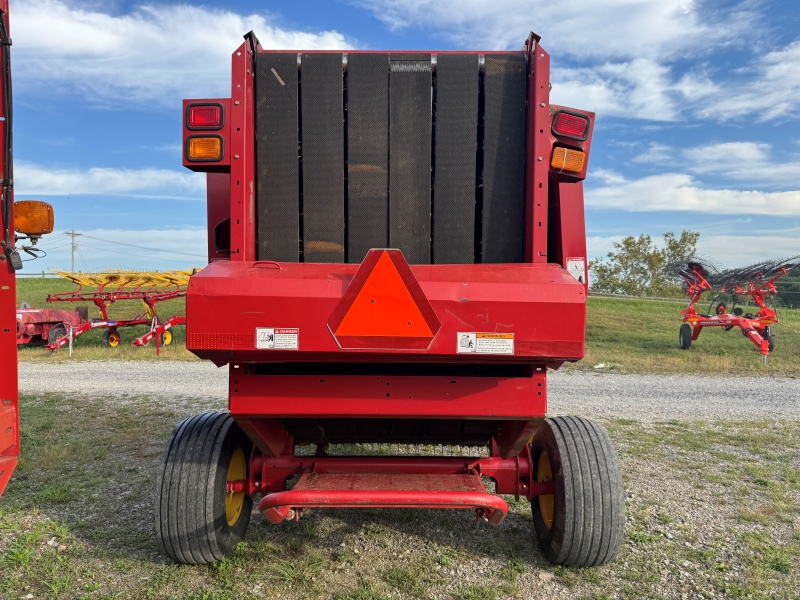 2006 New Holland BR740A round baler at Baker and Sons Equipment in Ohio