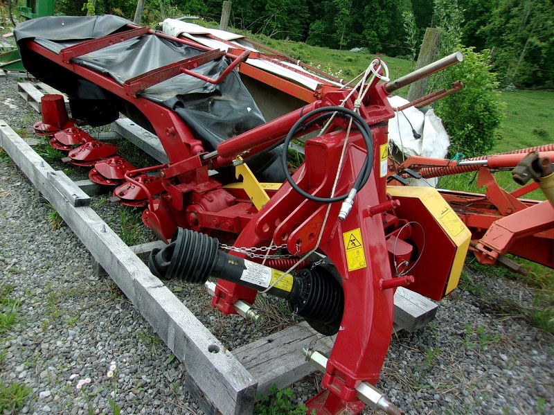 2022 new holland 108m disc mower in stock at baker and sons equipment in ohio