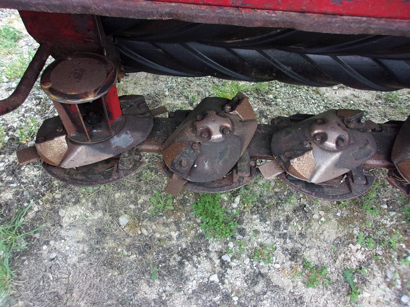 used new holland h7230 disc mower conditioner for sale at baker and sons equipment in ohio