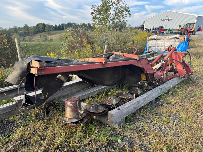 2001 New Holland 616 disc mower for sale at Baker and Sons in Ohio
