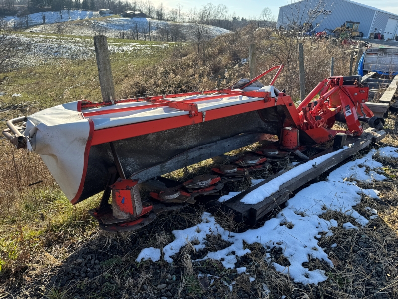 2014 Kuhn GMD700GII HD disc mower for sale at Baker and Sons in Ohio