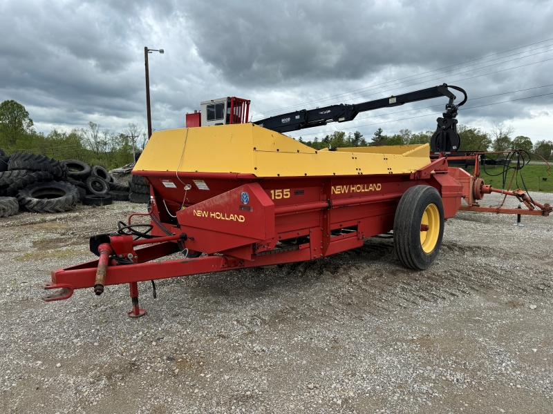 Used New Holland 155 manure spreader at Baker & Sons Equipment in Ohio