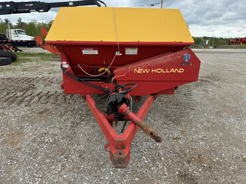 Used New Holland 155 manure spreader at Baker & Sons Equipment in Ohio