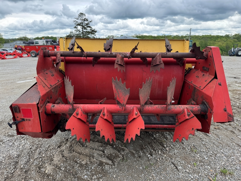 Used New Holland 155 manure spreader at Baker & Sons Equipment in Ohio