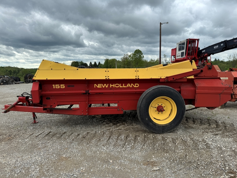 Used New Holland 155 manure spreader at Baker & Sons Equipment in Ohio