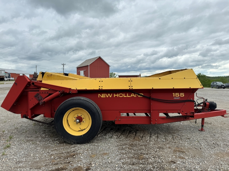 Used New Holland 155 manure spreader at Baker & Sons Equipment in Ohio