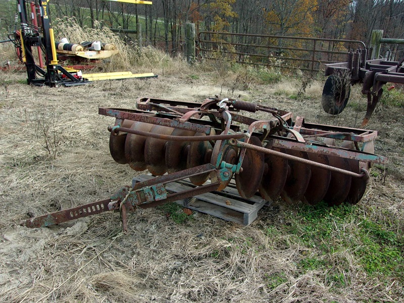 used drag disc in stock at Baker & Sons Equipment in Ohio